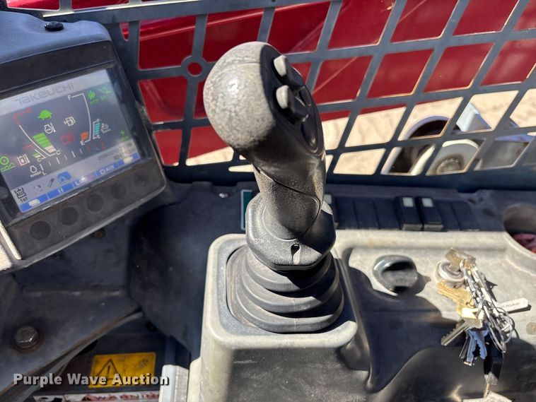 image for item DU0378 2019 Takeuchi TL12V2 tracked skid steer loader