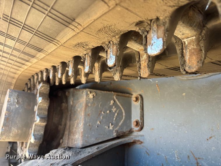 image for item DU0378 2019 Takeuchi TL12V2 tracked skid steer loader