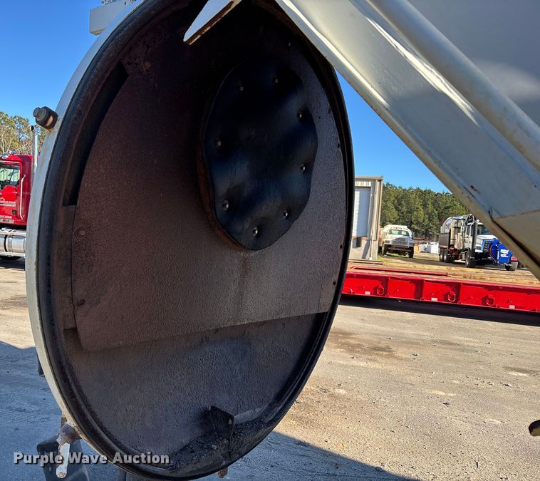 image for item DU0380 2012 Freightliner Business Class M2 sewer jetter truck