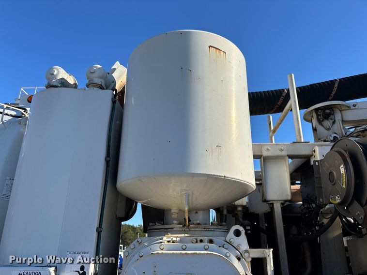 image for item DU0380 2012 Freightliner Business Class M2 sewer jetter truck