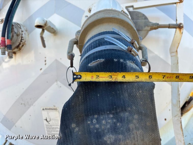 image for item DU0380 2012 Freightliner Business Class M2 sewer jetter truck