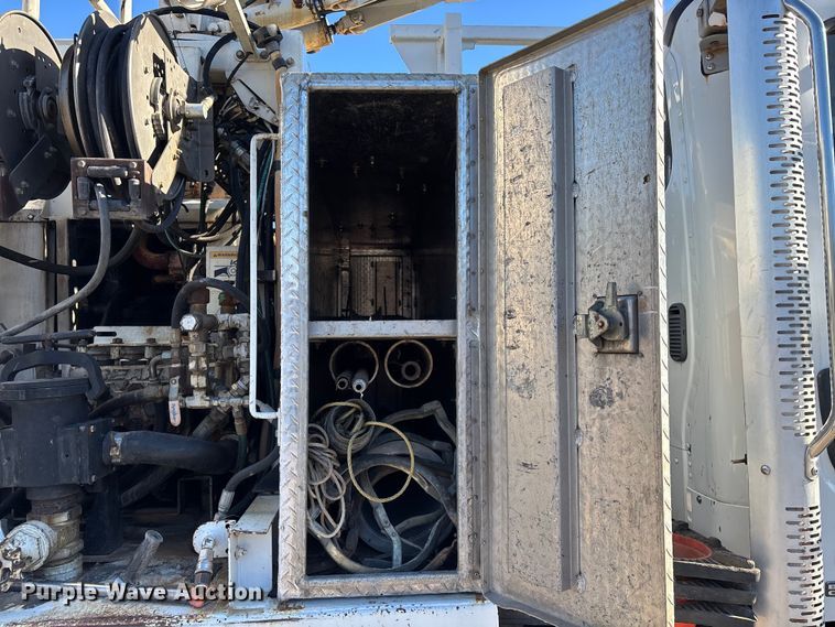 image for item DU0380 2012 Freightliner Business Class M2 sewer jetter truck