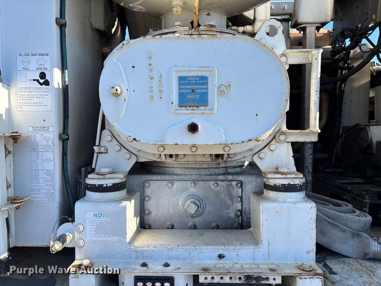 image for item DU0380 2012 Freightliner Business Class M2 sewer jetter truck