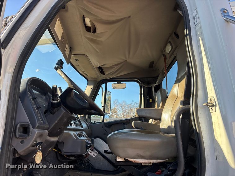 image for item DU0380 2012 Freightliner Business Class M2 sewer jetter truck