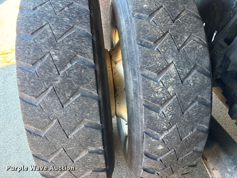 image for item DU0380 2012 Freightliner Business Class M2 sewer jetter truck