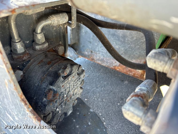 image for item DU0383 Skyjack SJIII 3219 scissor lift