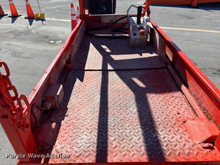 image for item DU0383 Skyjack SJIII 3219 scissor lift