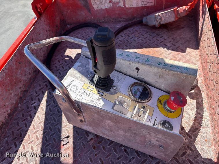 image for item DU0383 Skyjack SJIII 3219 scissor lift