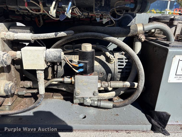 image for item DU0383 Skyjack SJIII 3219 scissor lift