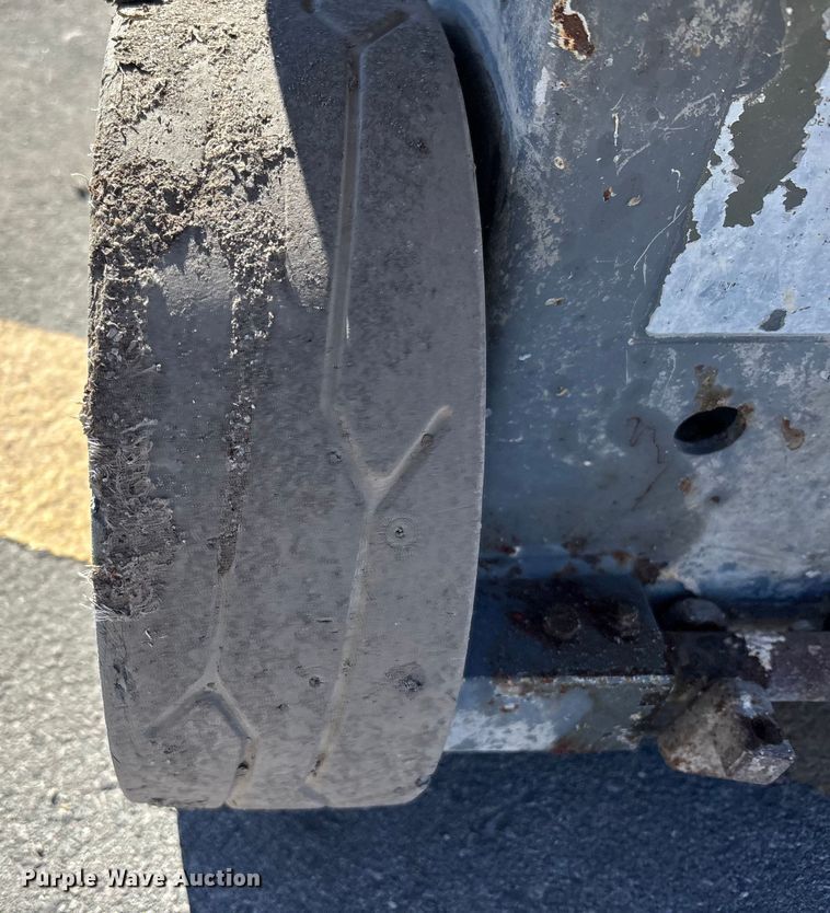 image for item DU0383 Skyjack SJIII 3219 scissor lift