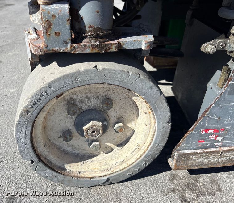 image for item DU0383 Skyjack SJIII 3219 scissor lift