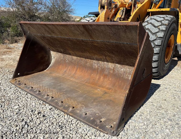 image for item DU0384 Hyundai HL970 wheel loader