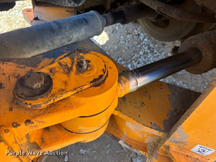 image for item DU0384 Hyundai HL970 wheel loader