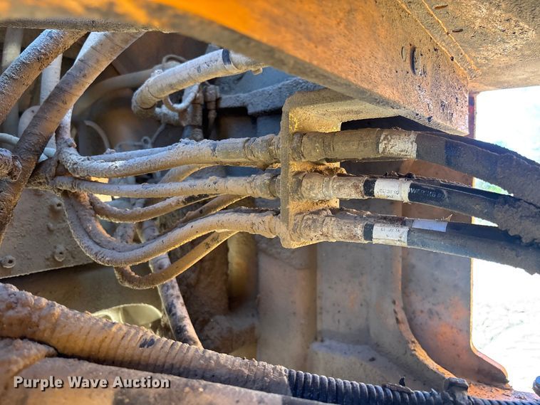 image for item DU0384 Hyundai HL970 wheel loader