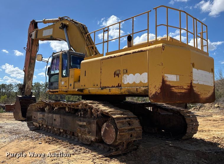 image for item DU0385 2004 John Deere 800C excavator