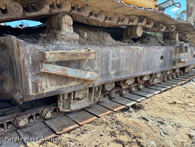 image for item DU0385 2004 John Deere 800C excavator