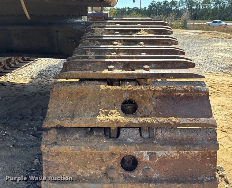 image for item DU0385 2004 John Deere 800C excavator