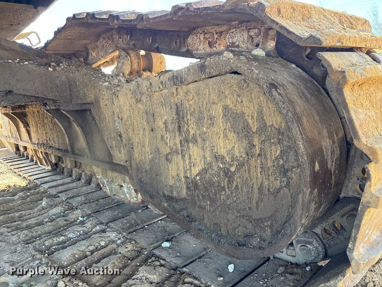 image for item DU0385 2004 John Deere 800C excavator