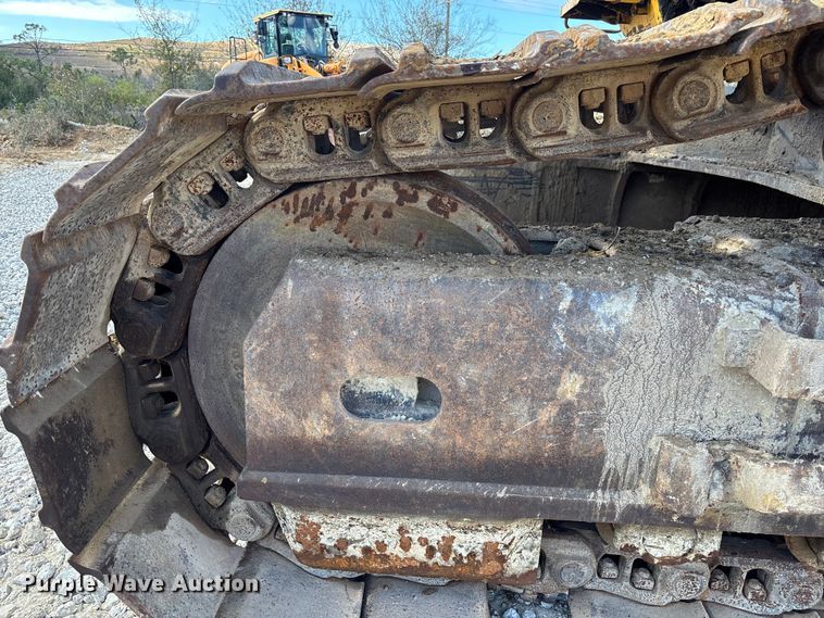 image for item DU0385 2004 John Deere 800C excavator