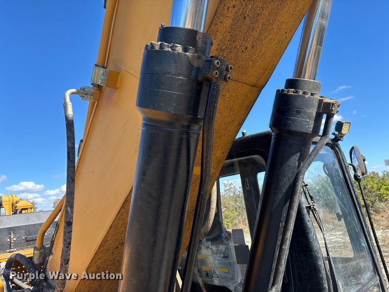 image for item DU0389 2016 SANY SY500K excavator