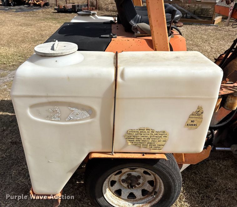 image for item DU0390 LAY MOR 6HC broom