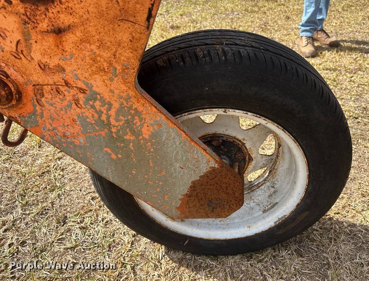 image for item DU0390 LAY MOR 6HC broom