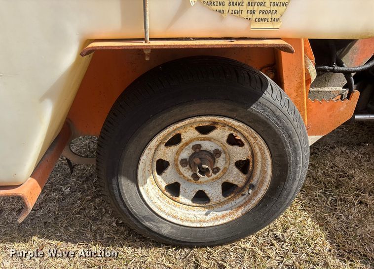 image for item DU0390 LAY MOR 6HC broom