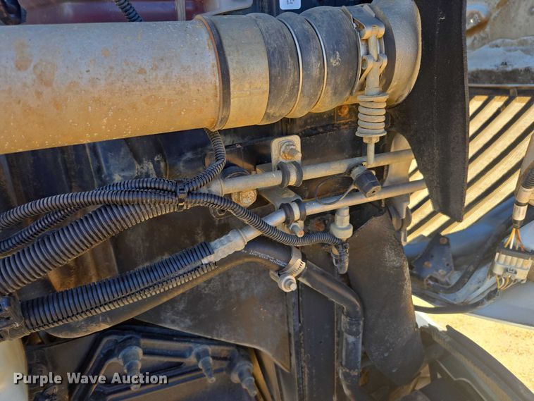 image for item DU2696 2014 International Prostar+ 122 semi truck