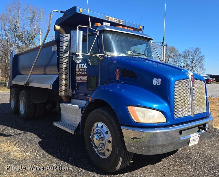 image for item DU2698 2017 Kenworth T370 dump truck