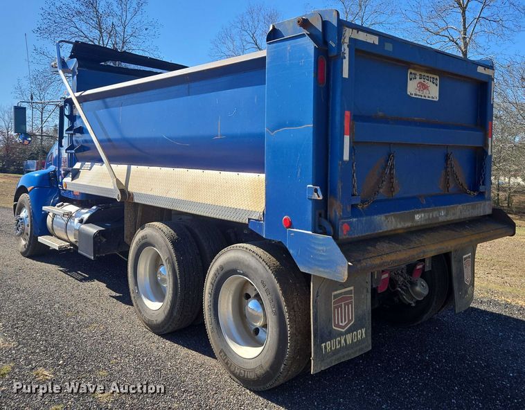 image for item DU2698 2017 Kenworth T370 dump truck