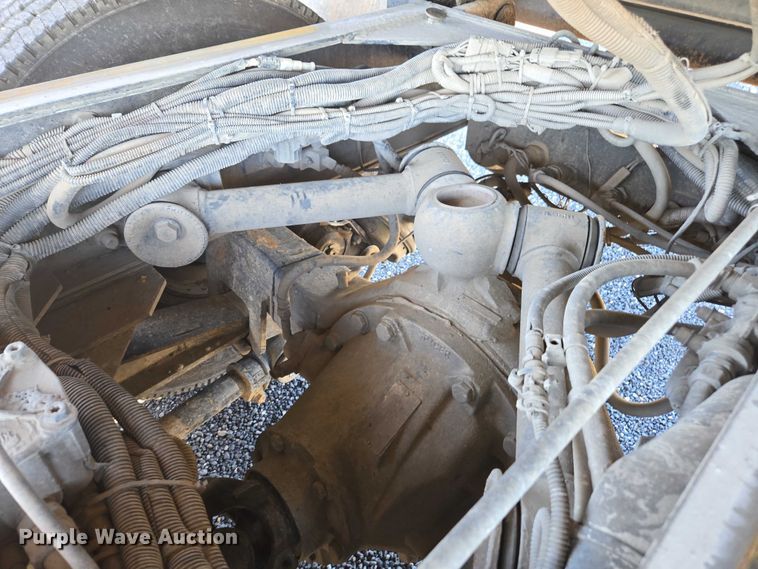 image for item DU2698 2017 Kenworth T370 dump truck