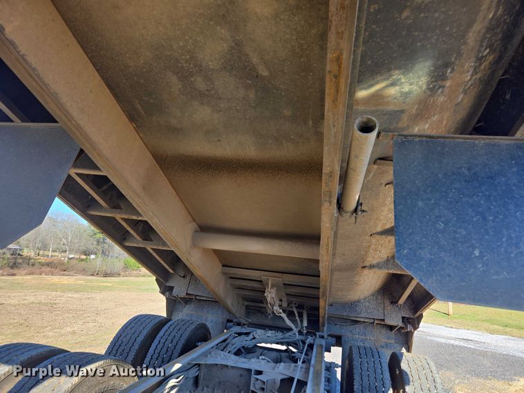 image for item DU2698 2017 Kenworth T370 dump truck