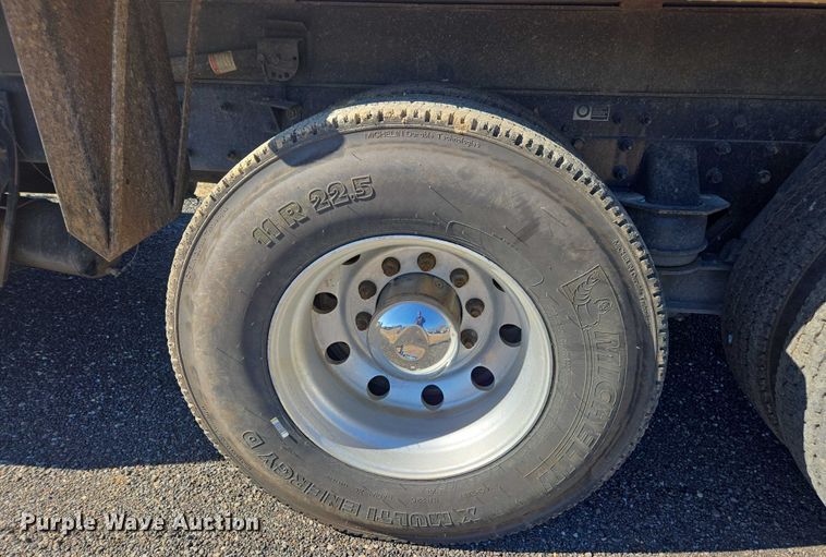 image for item DU2698 2017 Kenworth T370 dump truck