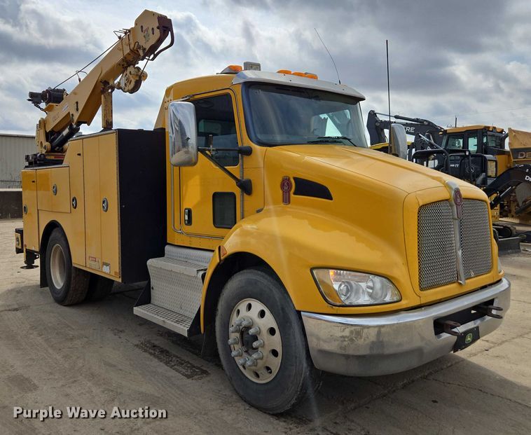 image for item DU2714 2014 Kenworth T270 utility / service truck