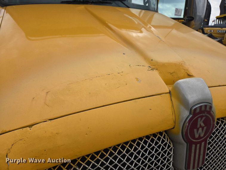 image for item DU2714 2014 Kenworth T270 utility / service truck