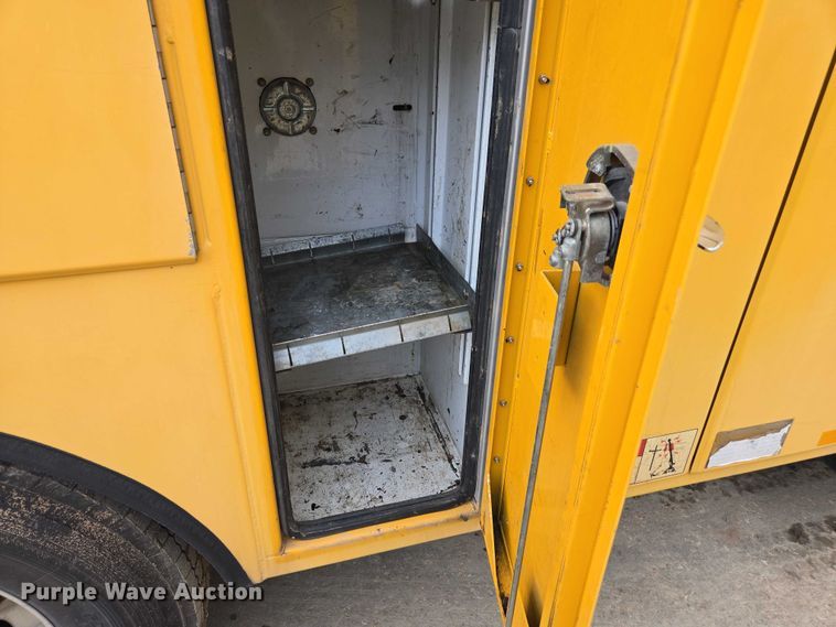 image for item DU2714 2014 Kenworth T270 utility / service truck