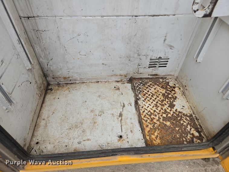 image for item DU2714 2014 Kenworth T270 utility / service truck