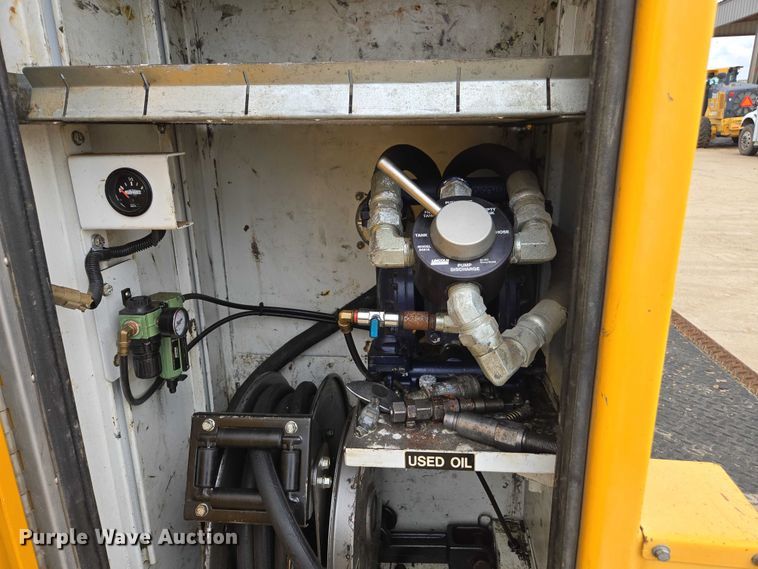 image for item DU2714 2014 Kenworth T270 utility / service truck