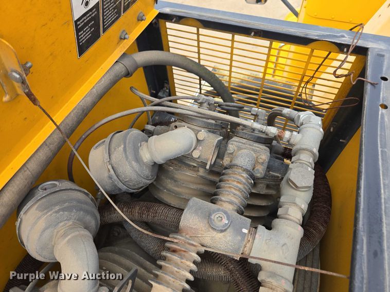 image for item DU2714 2014 Kenworth T270 utility / service truck