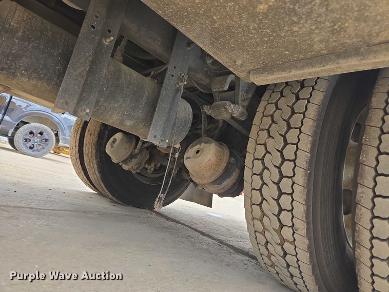 image for item DU2714 2014 Kenworth T270 utility / service truck