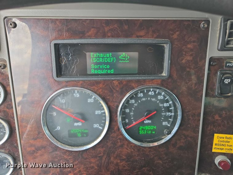 image for item DU2714 2014 Kenworth T270 utility / service truck