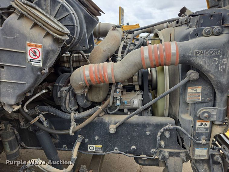 image for item DU2714 2014 Kenworth T270 utility / service truck