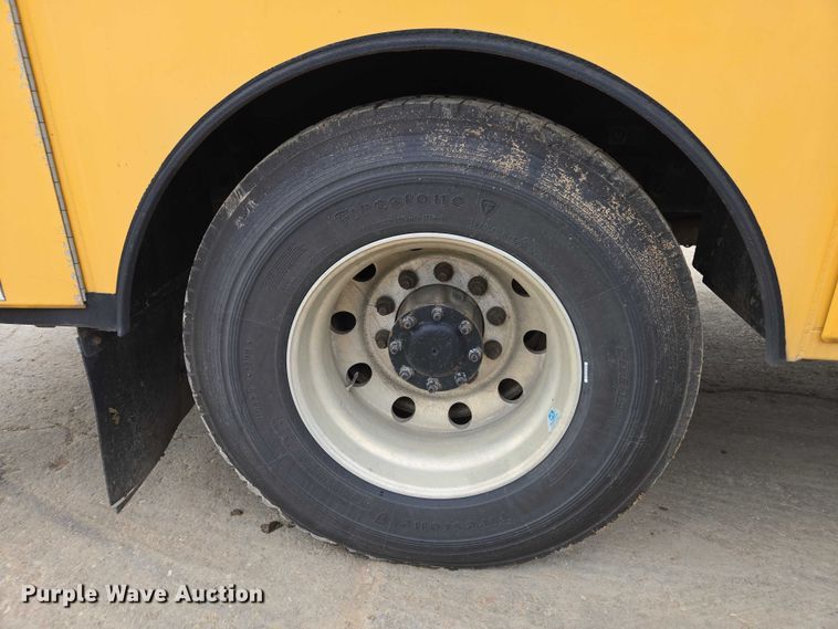 image for item DU2714 2014 Kenworth T270 utility / service truck