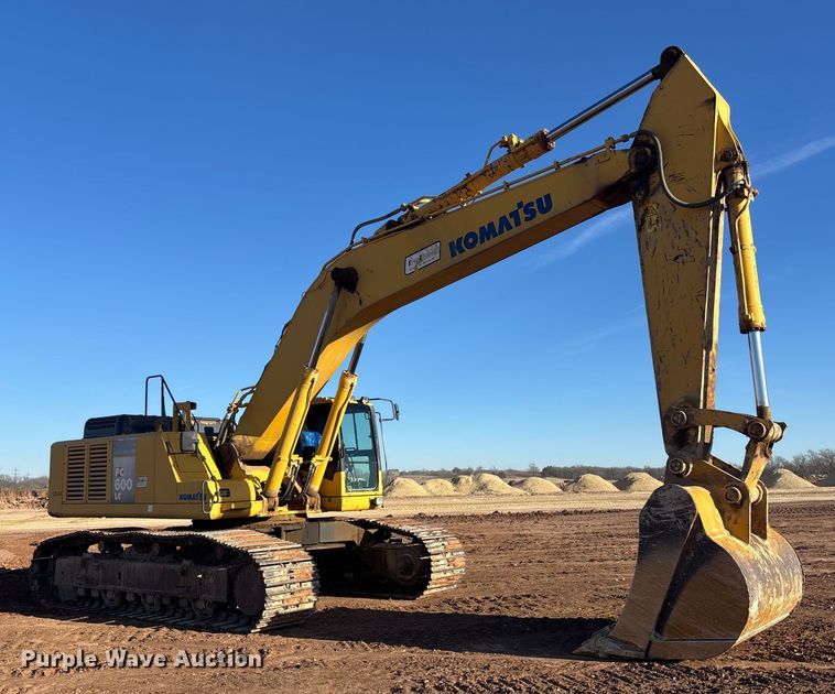 image for item DU6946 2006 Komatsu  PC600LC excavator