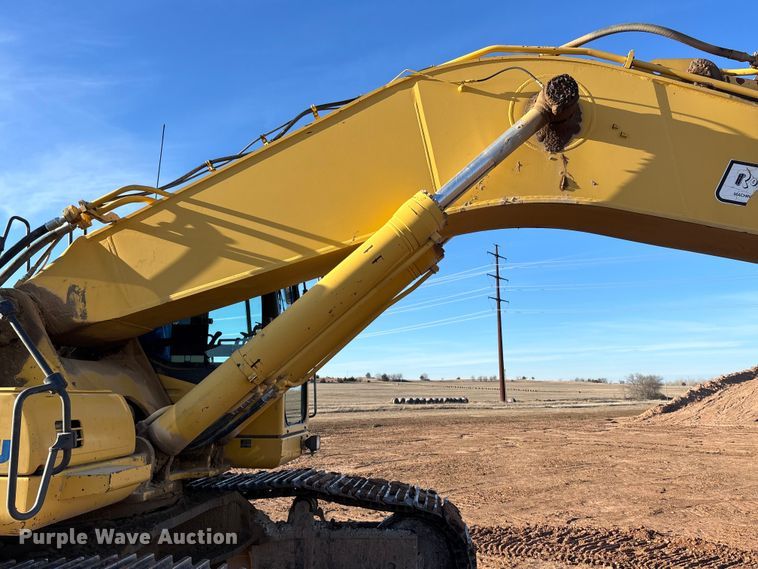 image for item DU6946 2006 Komatsu  PC600LC excavator