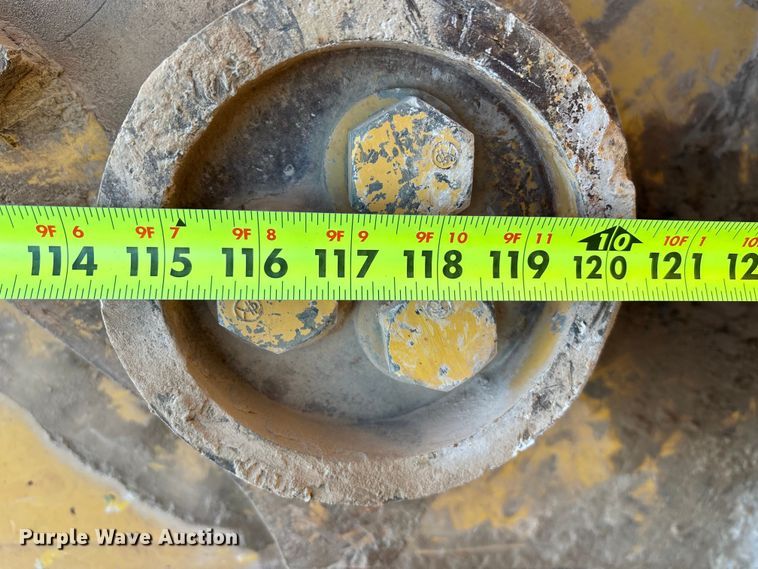 image for item DU6946 2006 Komatsu  PC600LC excavator