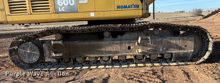 image for item DU6946 2006 Komatsu  PC600LC excavator