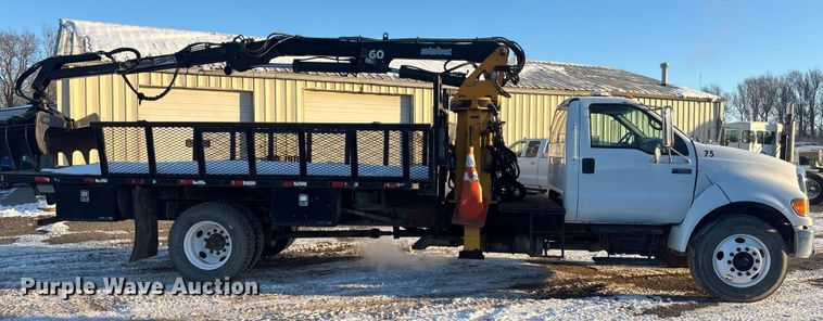 image for item DU6967 2008 Ford F650 crane grapple truck