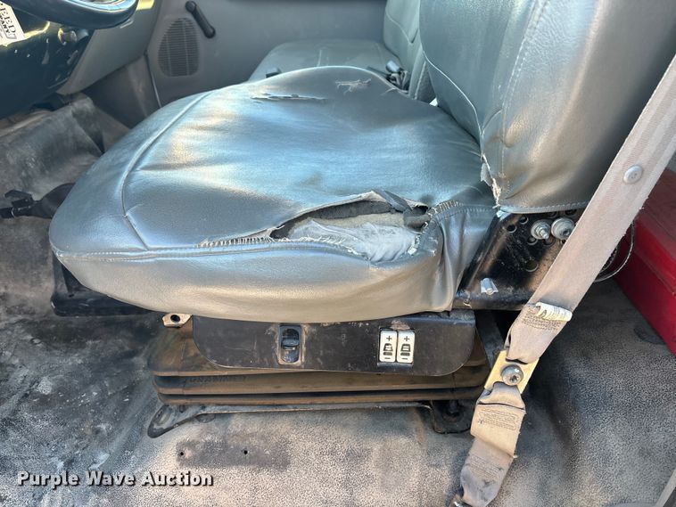 image for item DU6967 2008 Ford F650 crane grapple truck