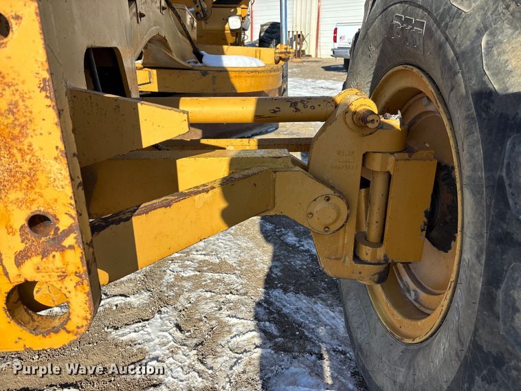 image for item DU6968 Dresser 830 motor grader